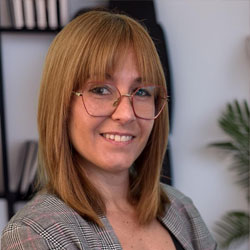 CRISTINA FAJARDO